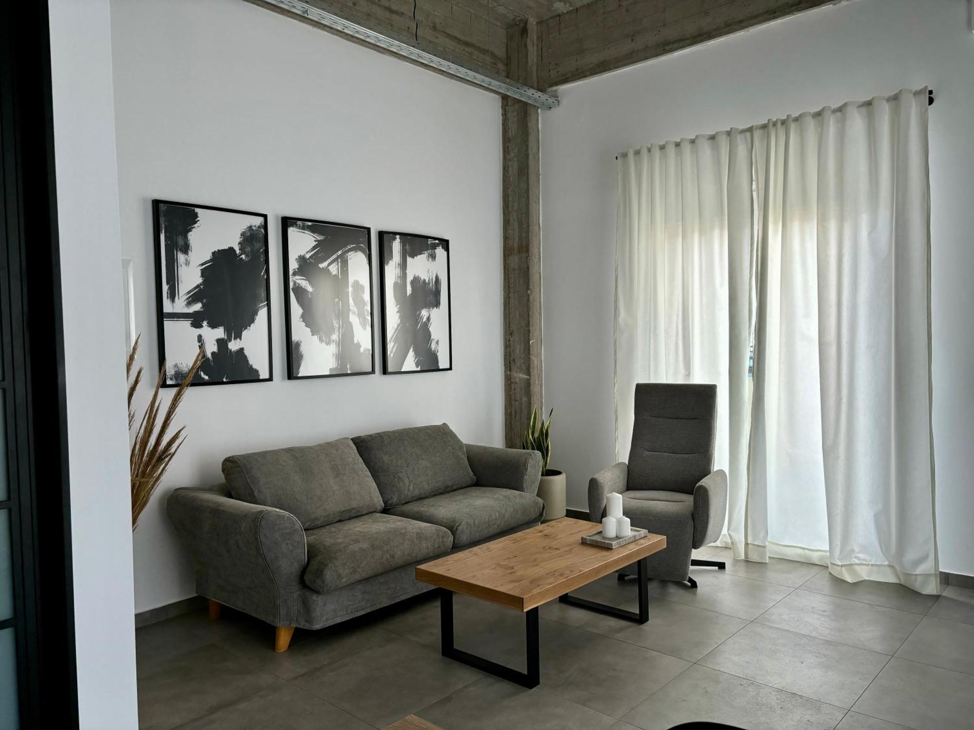 Industrial Loft Comfort Living Iraklio Exterior foto